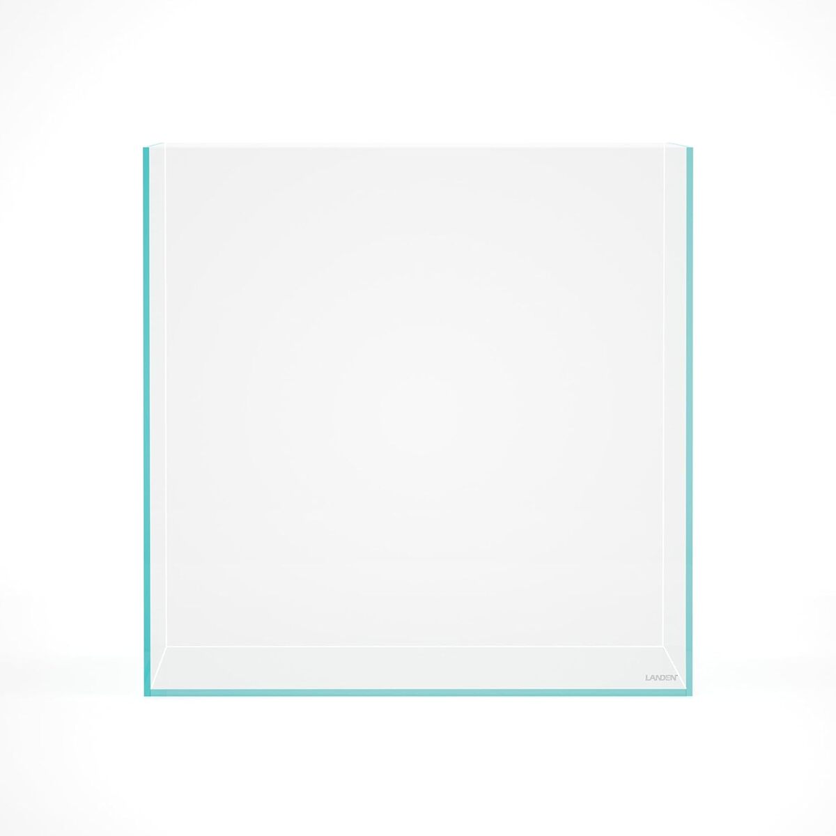 Test : aquarium cube Landen 117, 4L en verre faible fer