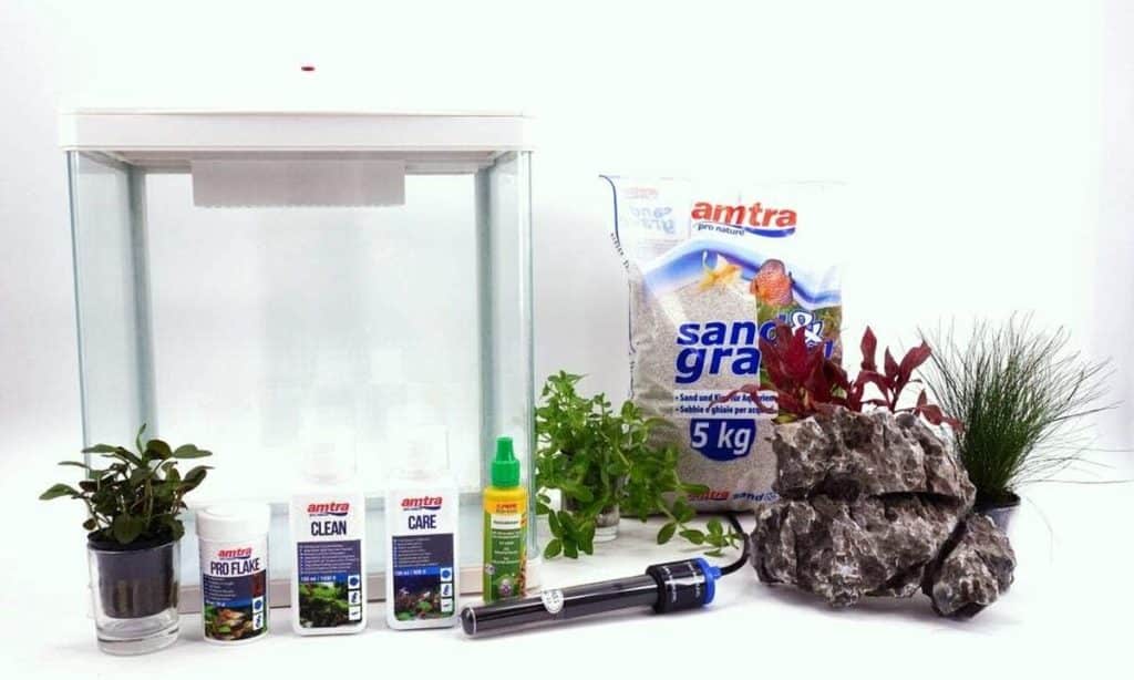 Test du kit de filtration AquaOne HR-300 avec déco blanche