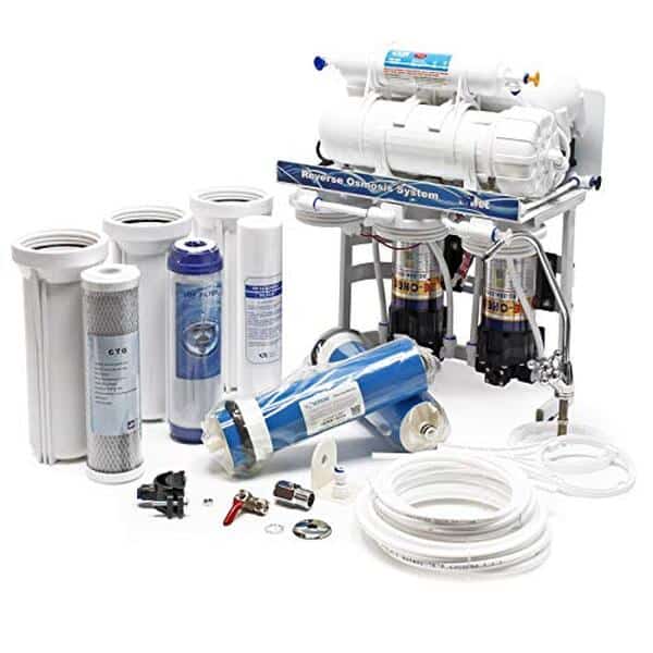 Découvrez l'efficacité exceptionnelle du système naturewater osmose inverse NW-RO400-E2, capable de purifier jusqu'à 1500 litres par jour pour une eau plus pure chez vous.